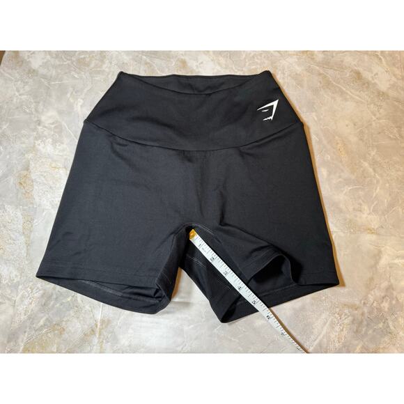 NWOT Womens Gymshark Shorts Black Size Small - Picture 6 of 8